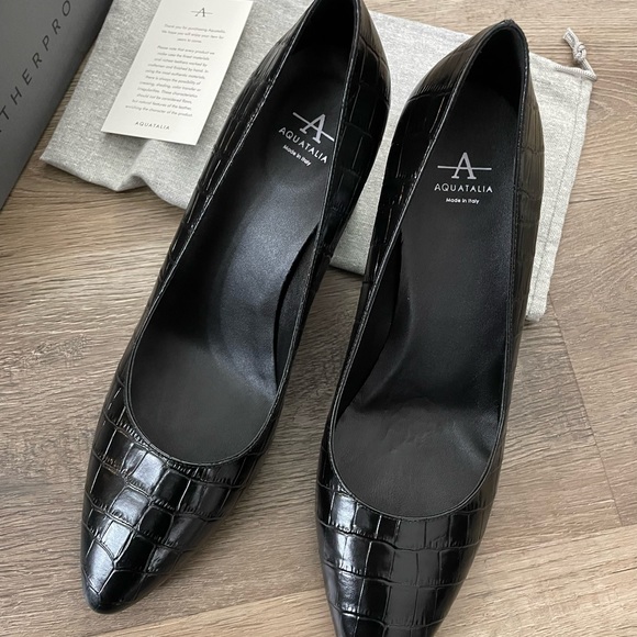 NEW Aquatalia Heels Black Embossed Leather Croc Pattern Size 11 Pumps NWT $395 - Picture 6 of 8
